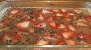 strawberry kanten after apple juice